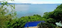 Vivere Azure Resort Hotel a Mabini