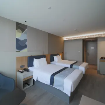 Homeinn Selected Hotel (Jining Affiliated Hospital East Gate)