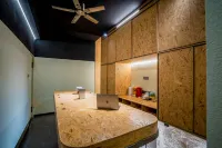 Oli International Youth Hostel