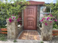 Wangyu'Zhang Family Tourist Villa Hotels in Moridaga Downtown