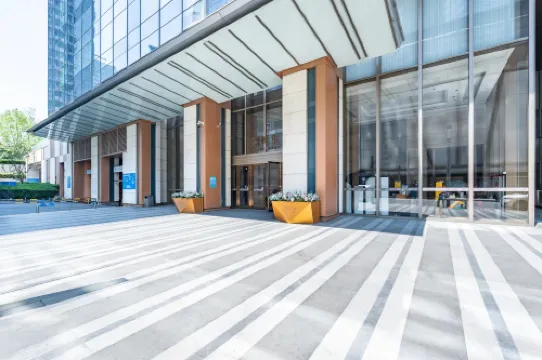 純悅之境公寓（青島五四廣場店）