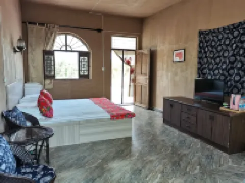 fangxiaohu farmhouse courtya