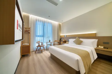 The Moonlit Temple Hotel (Wenzhou Longwan International Airport Branch) Отели рядом с достопримечательностью «Tianzhu Temple»