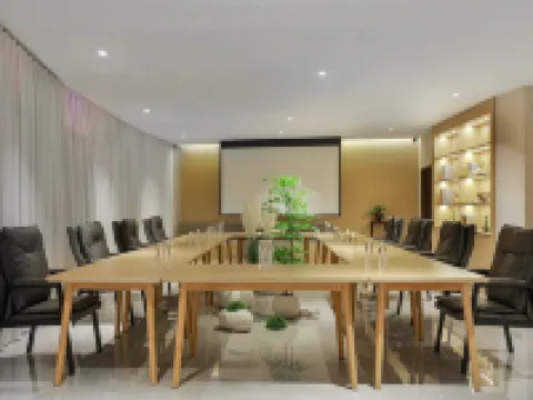 Yuecheng Four Seasons Hotel (Dejiang People's Park) Hotels in Dejiang