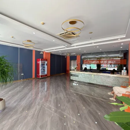 HOLAINN HOTEL