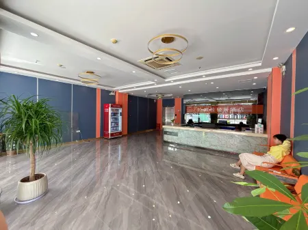 HOLAINN HOTEL Отели рядом с достопримечательностью «Anping Bridge»