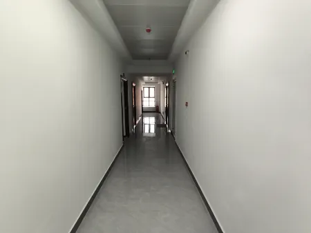 Shiguang Yizhan Homestay (Pingdingshan Railway Station)