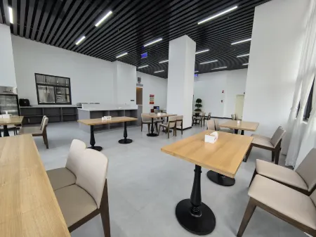 Xinju Hotel (Panzhou Government Affairs Hall Branch, Liupanshui)