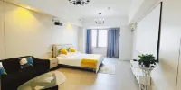 Private Apartment Hotel - HD Dynamic Cinema Room