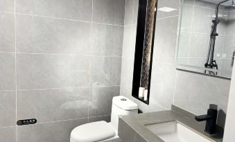 Yilian City Hotel (Yichang Wuyue Plaza)