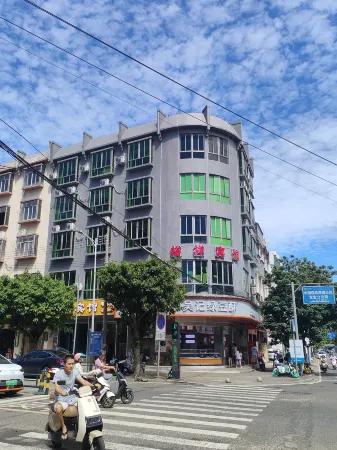 Yuxiang Hotel Отели рядом с достопримечательностью «Nanli Lake»