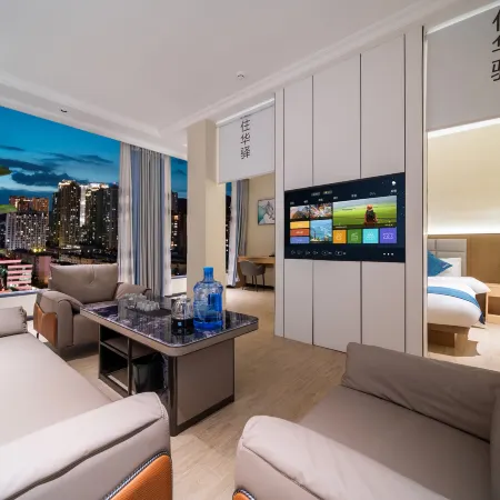 Huayi Select Hotel(Xichou Store)