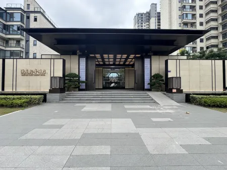 Manting Light Luxury Hotel Отели в г. Хайан