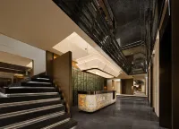 YOLO Cloud Private Hot Spring Design Hotel - Romantic
