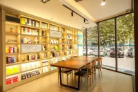 Hanhua Hotel (Shijiazhuang Haishan South Avenue)