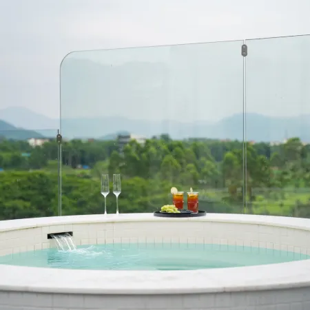 Longmen Nankunshan · Yiyezhiqiu Wenquan Stream-Tracing Vacation Apartment