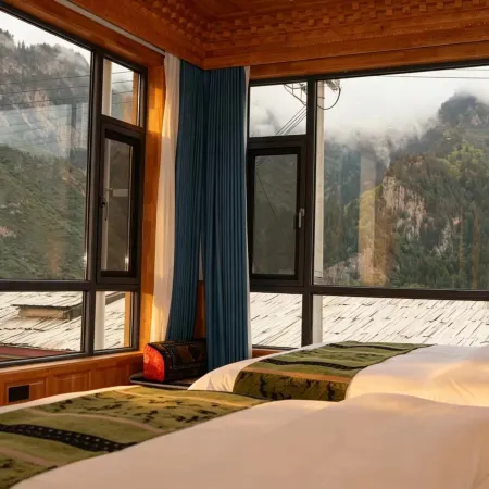 Zha Ga Na Nuoyang Homestay