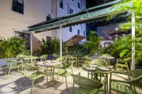 MI HOTEL - bar