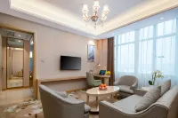 Vienna Hotel (Qujing High Speed Railway Station Wuguanyi Center)