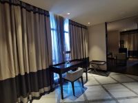 武汉汉南绿地铂瑞酒店 - 行政豪华大床房