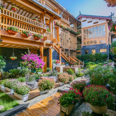 Zhuyu Guancheng Panoramic Designer Garden Hydrogen and Oxygen Meisu (Lijiang Ancient City Branch)