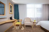 Vienna 3 Best Hotel (Chongyang County Government)