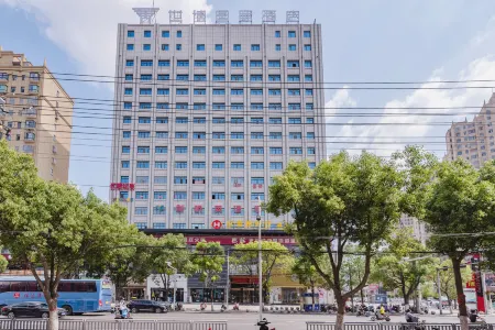 Huangchuan Shibo International Hotel