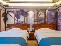 柏菲酒店(北海银滩海滨浴场店) - 高级中式双床房