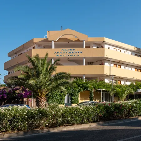 Alper Apartments