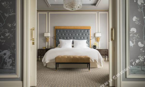 Four Seasons Hotel Jakarta
