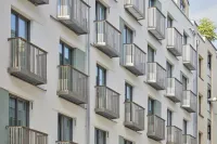 施萬洛克酒店 鄰近奇蹟動物寵物用品店的酒店