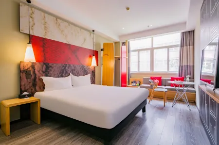 Ibis Hotel (Terracotta Warriors Scenic Spot, Lintong)