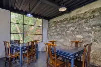 Floral Hotel·Laigui road Wang hotel (Donglin Temple Lushan cableway store) - بار