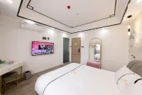 Jinxi Times Hotel (Dujiangyan Scenic Area South Bridge Branch) - 2-stjärniga