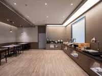 HanTing Hotel (Pengze Caifu Central Square) Hotels in Pengze