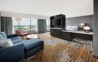 Hilton Atlanta Hotels near Turner Field