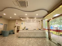 โรงแรมสไตล์บูทีค ฮวาซุน (สาขาสถานีรถไฟฟ้าดาหว่า 3) โรงแรมใกล้Shanghai University of Engineering Science (Xincun Road)