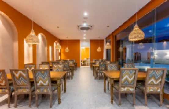 Yi Sela Homestay (Sanya Yalong Bay Branch)