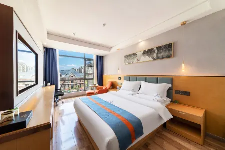 Yunqi Smart Hotel (Xingyi Menglecheng Jushan Square) Отели рядом с достопримечательностью «Xingyi Normal University for Nationalities West Campus»