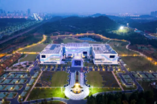 BLUE OCEAN LINDUN HOTEL