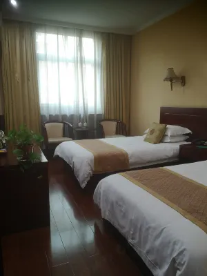 Luoyang Loche Hotel - 인 (Inns)