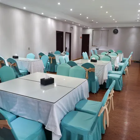Ya'an Zhongxi Covered Bridge Hotel