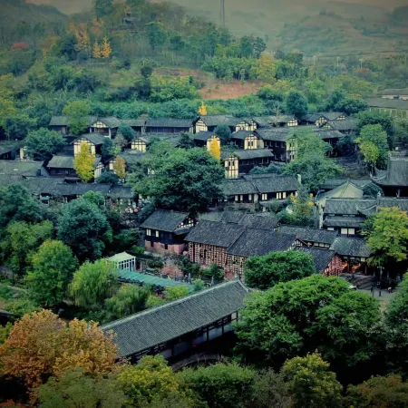 Shisanjian Hotel