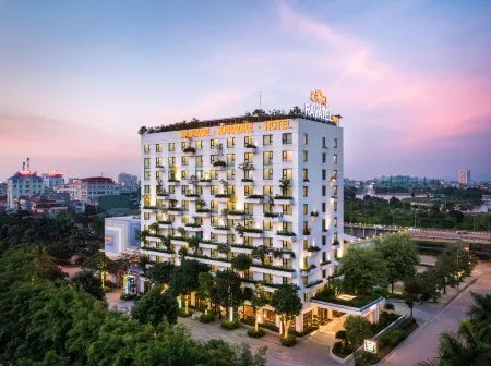 Ravatel Luxury Hotel Bac Giang Отели в г. Бакзянг