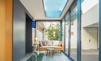 Floral Hotel·Nanjing Several Carbonated Hot Spring Hotel