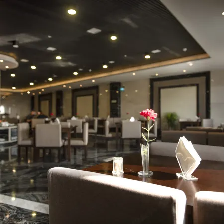 Weibang Lixiang Hotel