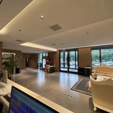 Shoulvrujia Pebble Hotel (Tangyin Shangyi Plaza Renmin Road)