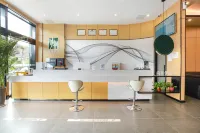 Shankee Tea Style Hotel (Anshun Kaifaqu West Railway Station)