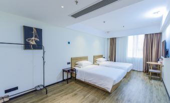 Xinghong Hotel