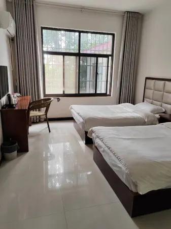 Yuanyang Rongxin Hotel